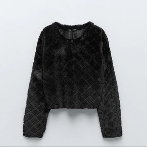 Zara faux fur sweatshirt